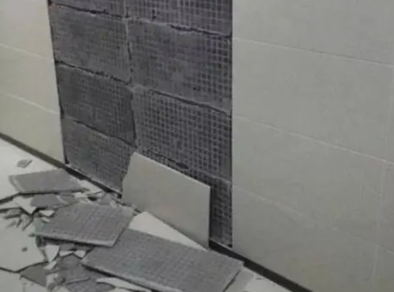 河源市瓷砖空鼓维修公司分享下河源市墙砖松动维修的知识